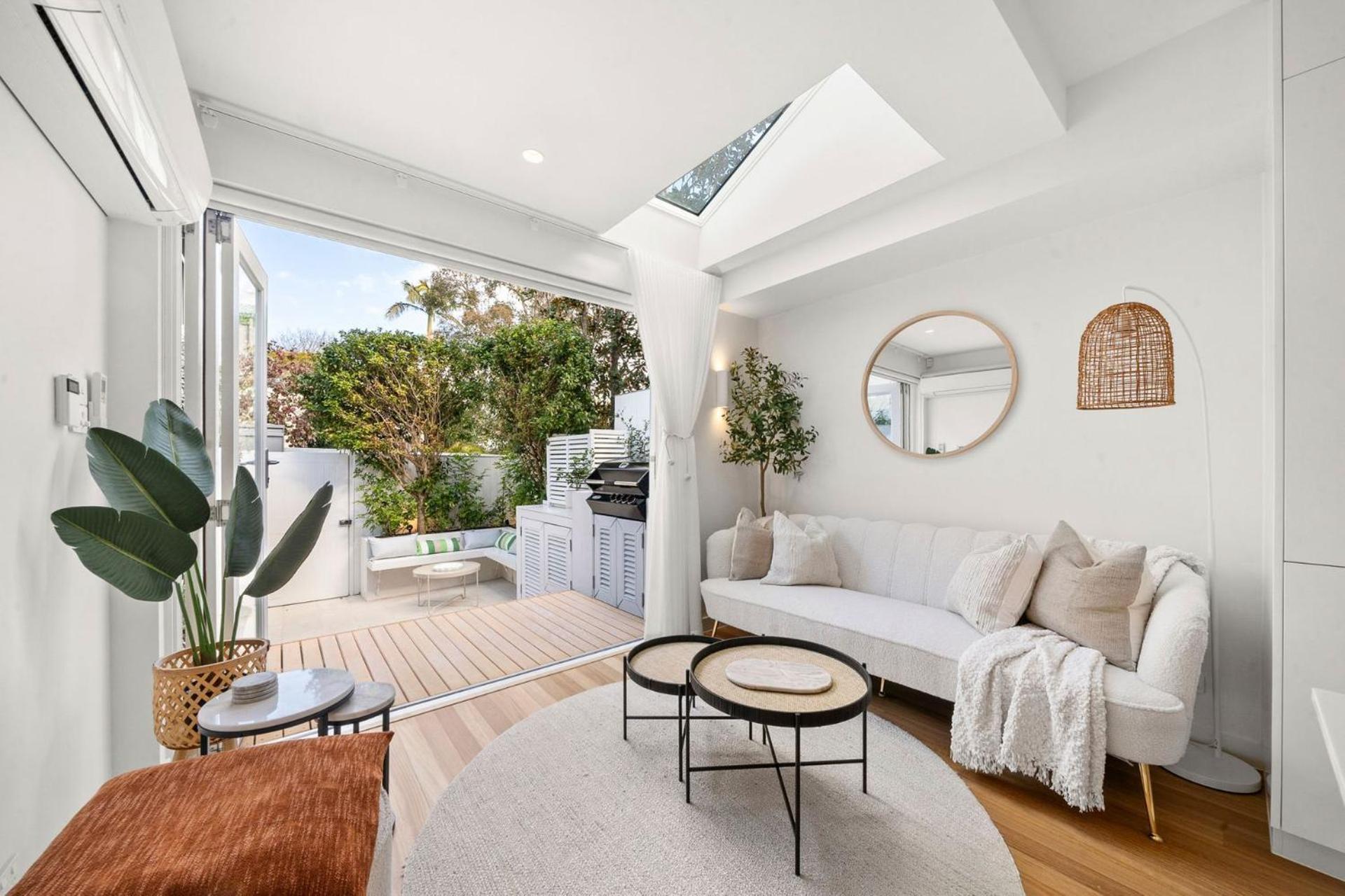 The Paddington Eleganza Isyd Holiday home *